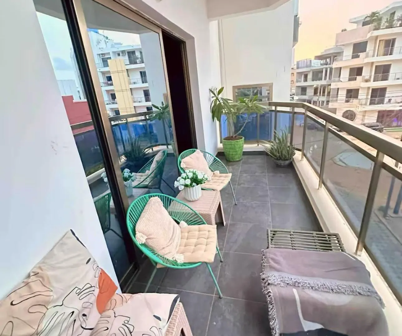 Séjour chez l'habitant Cozy Room With Mini Balcony Dakar